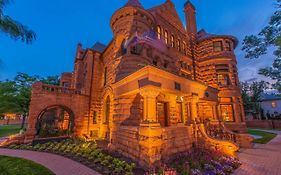 Orman Mansion - Pueblo'S Most Luxurious Stay!