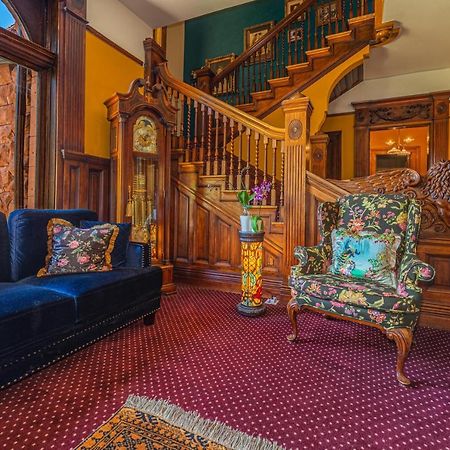 Orman Mansion - Pueblo'S Most Luxurious Stay! Buitenkant foto