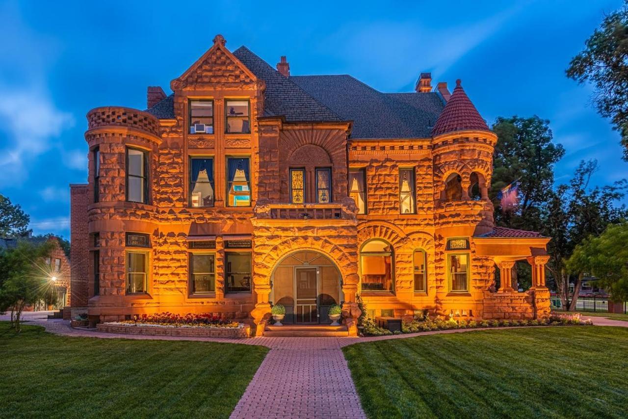 Orman Mansion - Pueblo'S Most Luxurious Stay! Buitenkant foto
